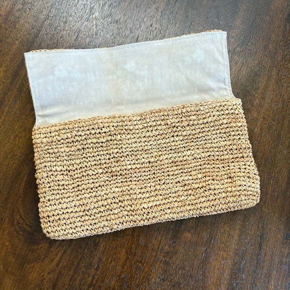 Tommy Bahama Raffia Clutch 12”x7” with 3 Raw Cut Stones Accent Clasp Flap Suede - Picture 3 of 10
